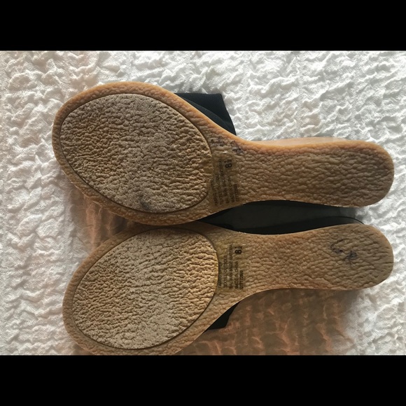 NWOT Xhilaration, Wooden Wedge Sandal, sz 8.5 - Picture 6 of 6